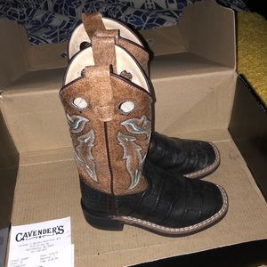 Cavenders Old West Cowboy Boots